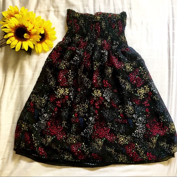 👗 REVERSIBLE Strapless Floral Dress (see photos!) - Picture 2 of 6
